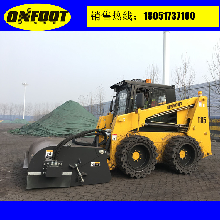 小型港口機(jī)械清倉(cāng)機(jī)清掃車滑移裝載機(jī)T85型_港機(jī)網(wǎng) 小型港口機(jī)械清倉(cāng)機(jī)清掃車滑移裝載機(jī)T85型_港機(jī)網(wǎng)