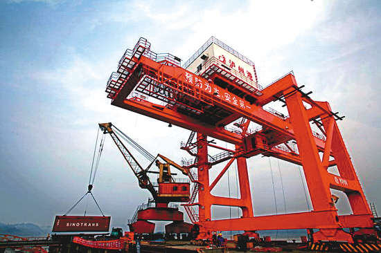 PK瀘州港 重慶港何以?xún)?yōu)勢(shì)全無(wú)