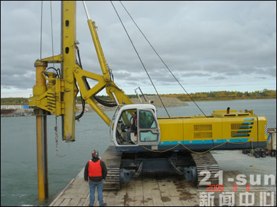 山河智能加拿大馬更些河施工中創(chuàng)佳績