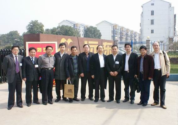 國(guó)家科技部、“863”新材料領(lǐng)域?qū)＜翌I(lǐng)導(dǎo)調(diào)研遠(yuǎn)東