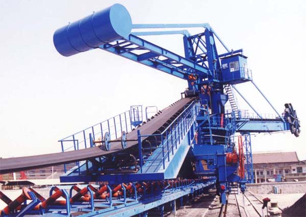 南京港口堆取料機(jī)