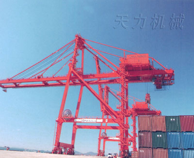 AQ型岸邊集裝箱起重機(jī)（裝卸橋） AQ型