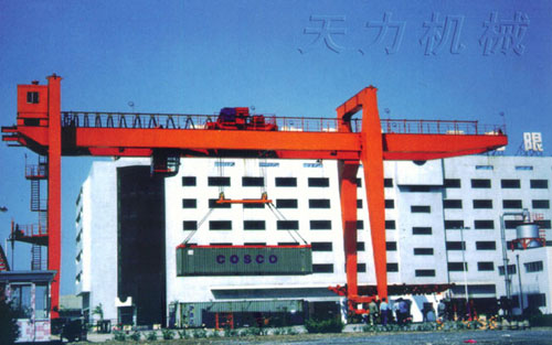 MG軌道門(mén)式起重機(jī)