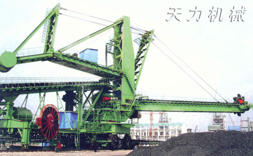 斗輪式堆取料機(jī)