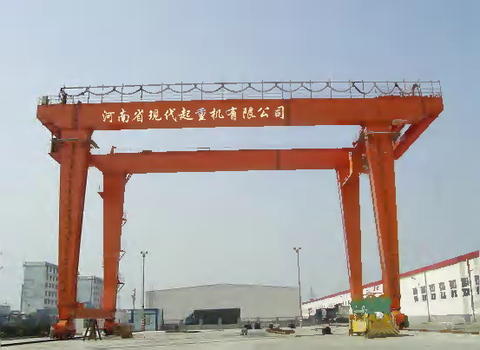 河南起重雙梁門式起重機(jī)