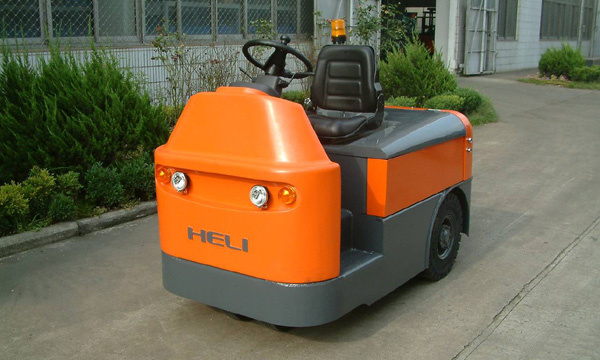 合力-三支點(diǎn)電動(dòng)牽引車 QYD50S