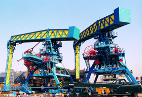 大連重工卸船機