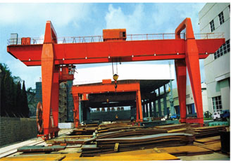 大連龍至達(dá)50t雙梁門(mén)式起重機(jī)