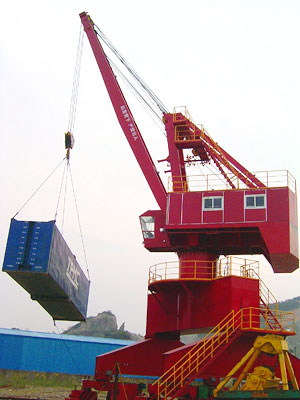 寧波河海5-40噸臺架式起重機1