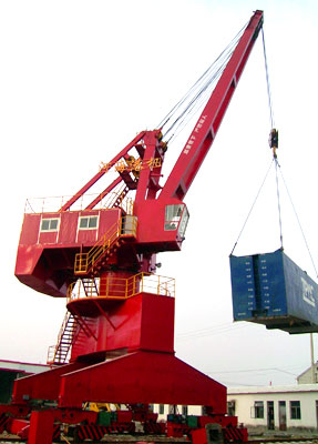 寧波河海門座式起重機1