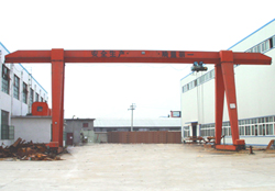 泰山起重:MH型3－16砘電動(dòng)葫蘆單梁門式起重機(jī)