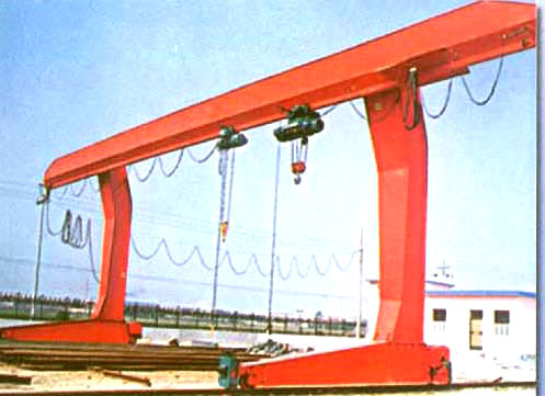 新泰市魯東L型電動葫蘆門式起重機 L型