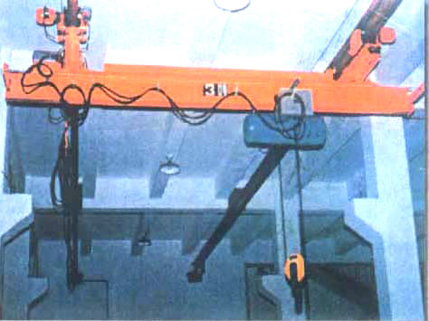 新泰市魯東LX型電動單梁懸掛起重機
