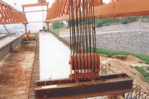 河南省中泉路橋150t架橋機架邊梁 150t