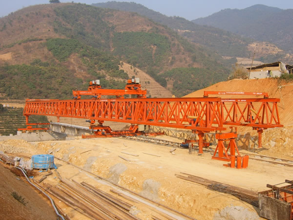 河南省中泉路橋云南陽光道橋在磨憨十標