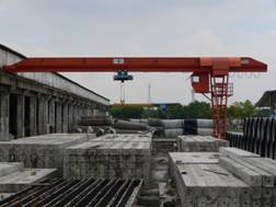 廣州市安博半門腿葫蘆門式起重機