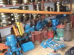 廣州市安博電機　吊鉤組　電箱等