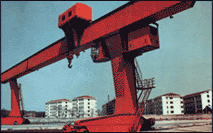 福建起重運(yùn)輸總廠單主梁門式起重機(jī)
