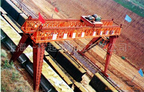 上海一格：雙梁橋式起重機(jī)2