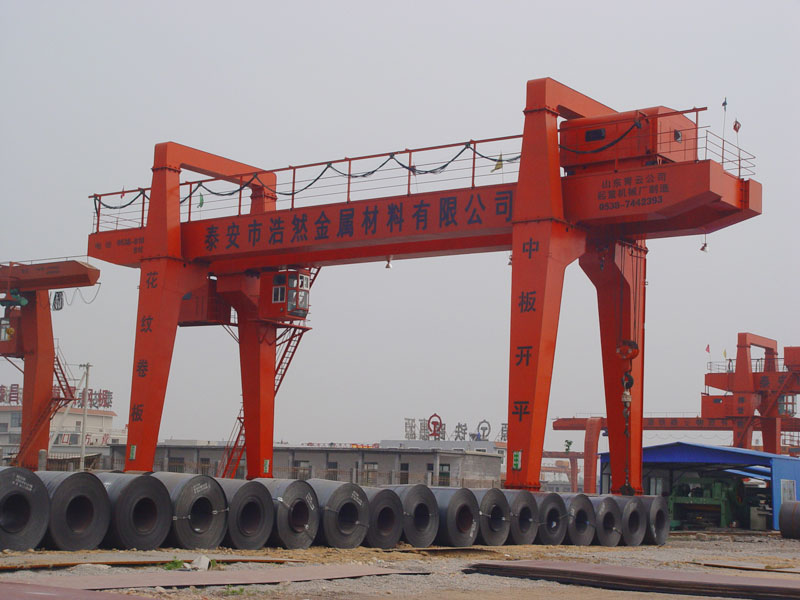 青島高升:A型門(mén)式起重機(jī)1