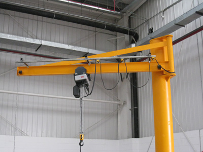 上?？戚p旋壁式起重機系列