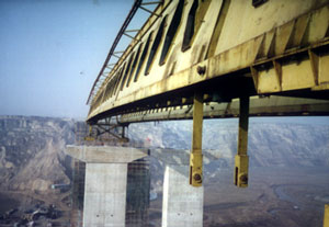 鄭州市華中HZQ型系列架橋機 HZQ型