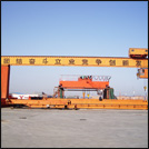 山東通用:起重機8