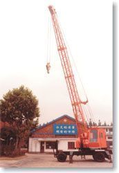 上海振達:DLQ8電動輪胎起重機 DLQ