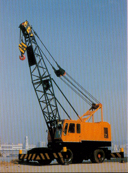 長(zhǎng)航紅光:DLQ25A輪胎起重機(jī) DLQ25A