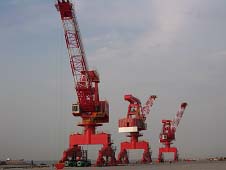 長(zhǎng)航紅光:MQ4040型單臂架港口門座起重機(jī) MQ4040型