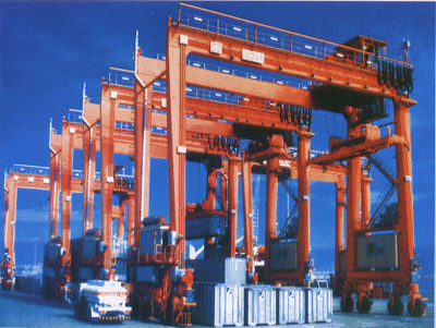 輪胎式集裝箱門式起重機