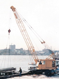 上海信達DLQ16電動輪胎起重機