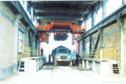 無錫中機：LK8M 汽車螺旋卸車機