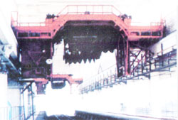 無錫中機：LK8M 火車螺旋卸車機