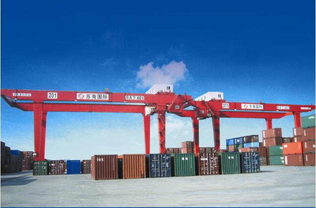 無錫華東重機: 50t/32m軌道式集裝箱門式起重機