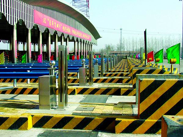 濟南金鐘:計重收費、超限檢測系統(tǒng)