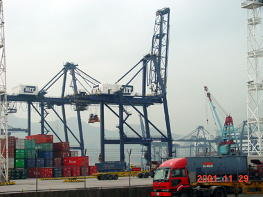 常州基騰:QC63和QC71橋吊電控改造