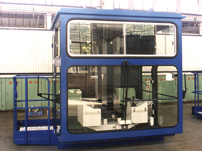 常州基騰: 司機室