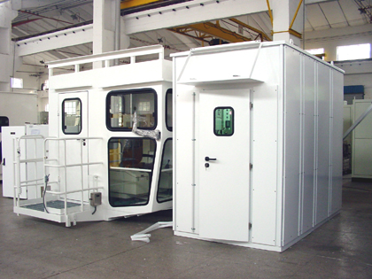 常州基騰:輪胎吊用電氣房和司機室