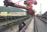 上海港能:斗輪堆取料機大車行走供電拖鏈系統(tǒng)