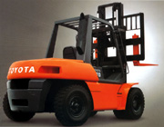 豐田8噸內(nèi)燃柴油平衡重式叉車 60-5FD80