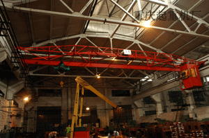 重慶起重機(jī)FD型單梁起重機(jī)