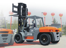 寶雞雙力CPCD系列內(nèi)燃平衡重叉車 CPCD80C-CPCD100C