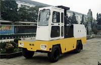 鎮(zhèn)江福馬5噸側(cè)面叉車 CCC-5(A)