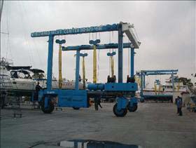 美國船用設(shè)備(MARINE)70噸自行式龍門吊 Serial: S/N 2036-386