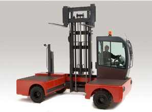 英國蘭賽爾(LANCER)內(nèi)燃側(cè)面叉車