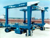 美國船用設(shè)備(MARINE)100噸自行式龍門吊 100BFM