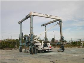 美國船用設(shè)備(MARINE)60噸自行式龍門吊 Serial: 1623180