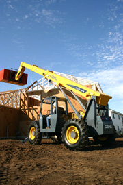 美國哥黑爾(GEHL)RS系列8000磅伸縮臂叉車 Model RS8