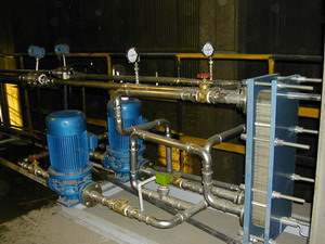 中國長江航運(yùn)獨(dú)立水冷卻系統(tǒng)